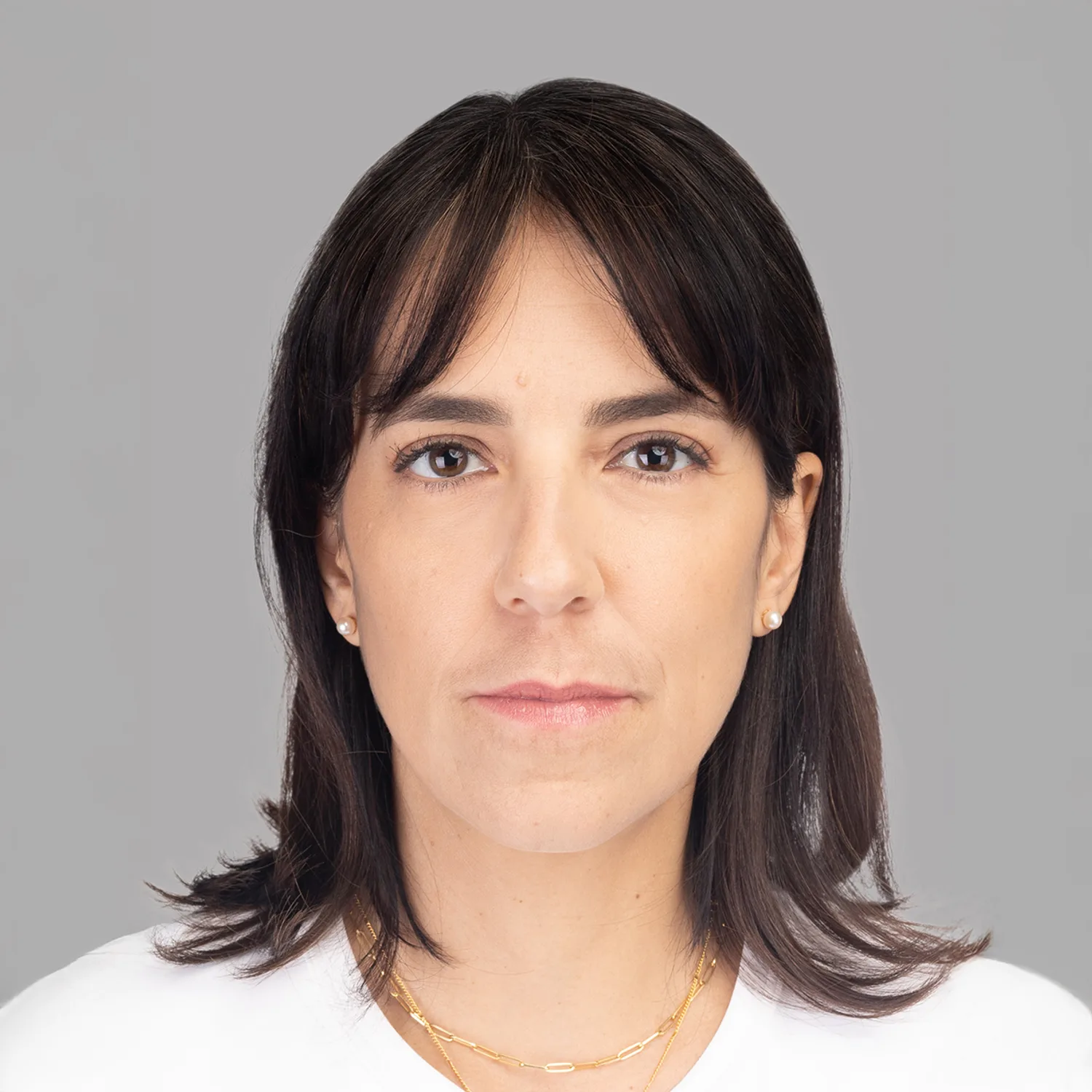 SQUARE PORTRAIT IRENE