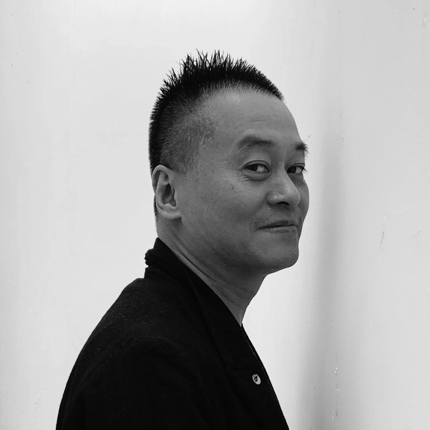 AGI Open 2023 Jumping He Portrait BW 2000x2000px