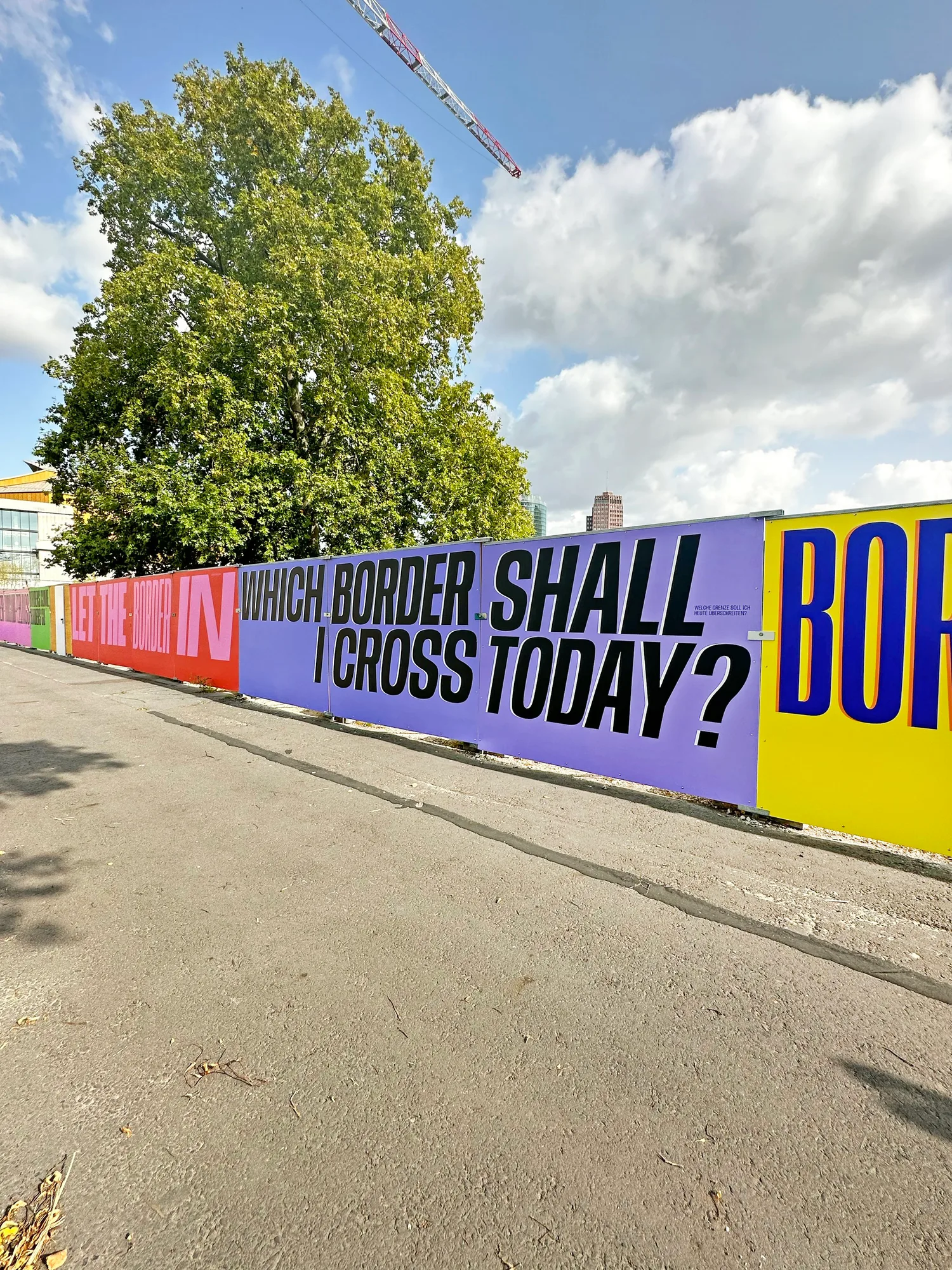 BORDERS