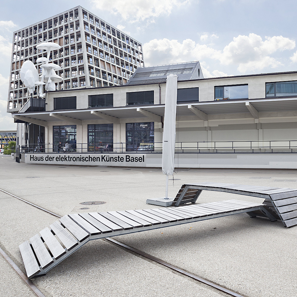 Haus der elektronischen kuenste klq